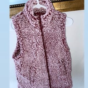 Arizona Jean Co Autumn Burgundy Two Tone Vest.